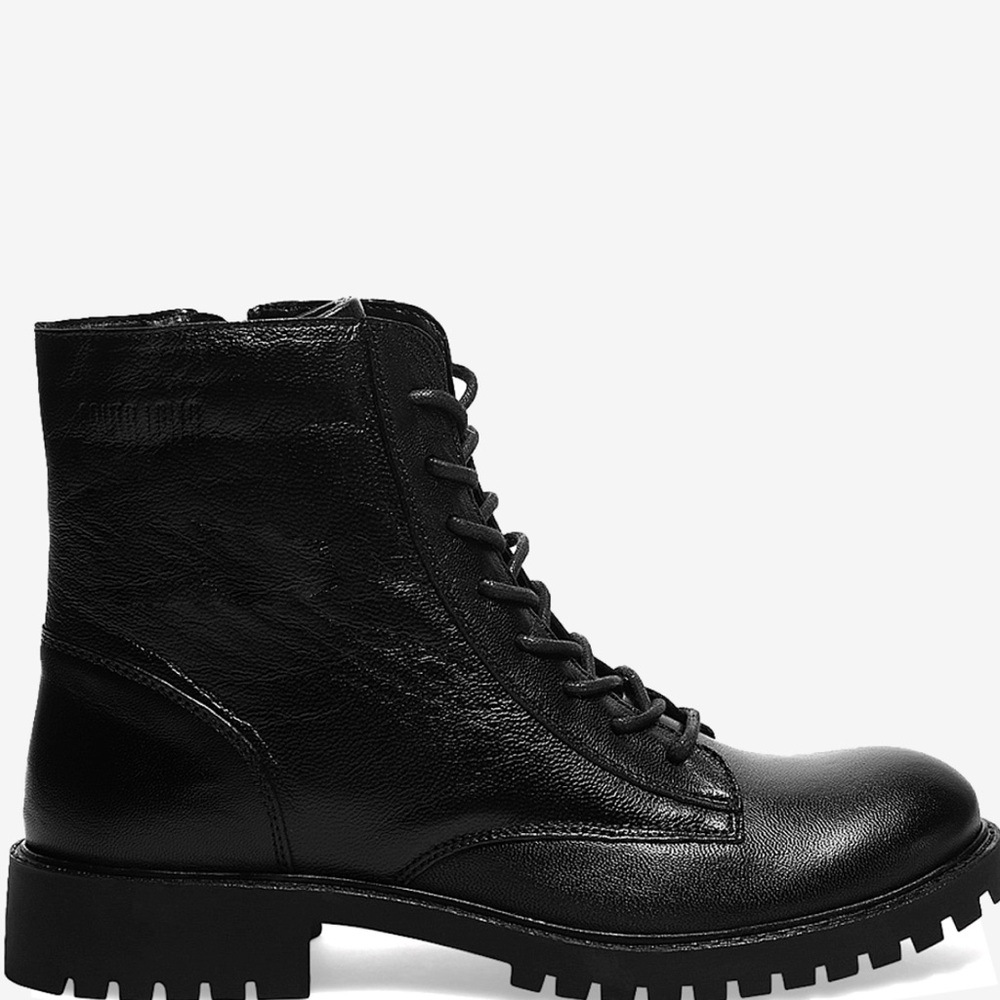 Black Leather Women Boots